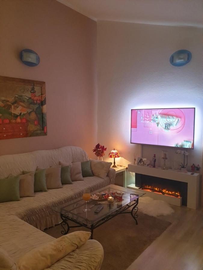 Apartmani Mlikotic Dugi Rat Ngoại thất bức ảnh