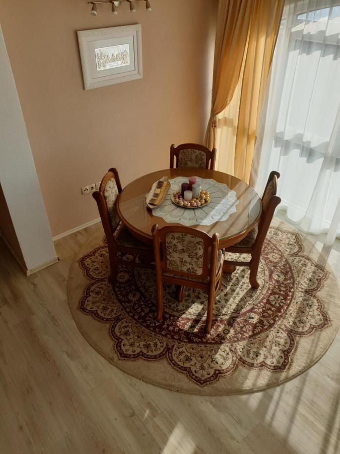 Apartmani Mlikotic Dugi Rat Ngoại thất bức ảnh